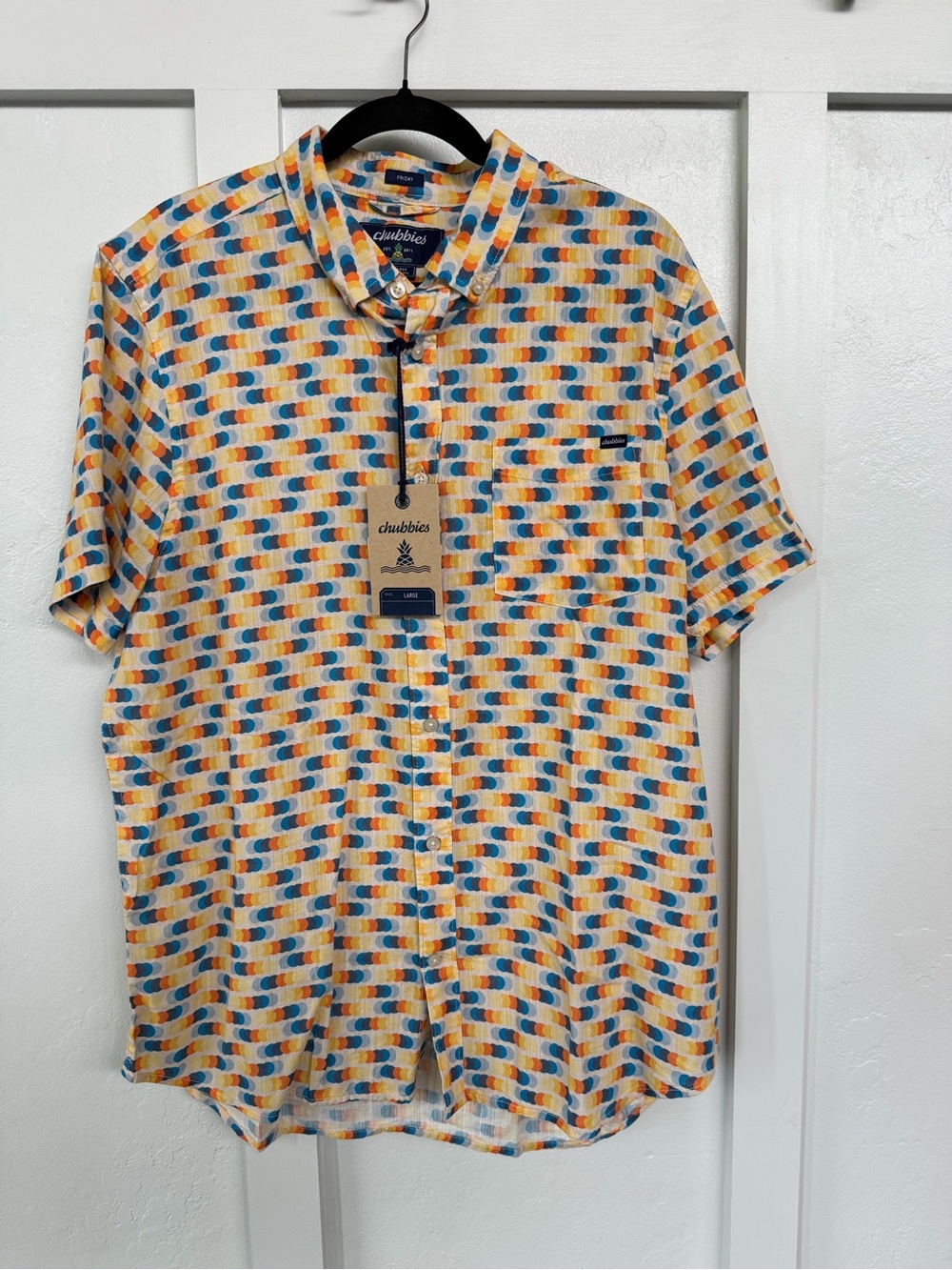 Chubbies Men's Short Sleeve Button-Up Shirt — Multicolor Pattern